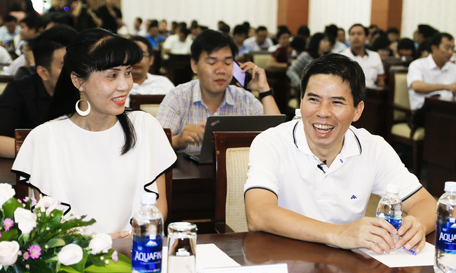 Chủ tịch Thế giới Di động “vén màn bí mật về doanh nghiệp tỷ đô” với học viên FSB