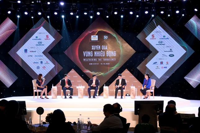 Covid-19: Cơ hội để các ngành công nghiệp tái cấu trúc và tái khởi động