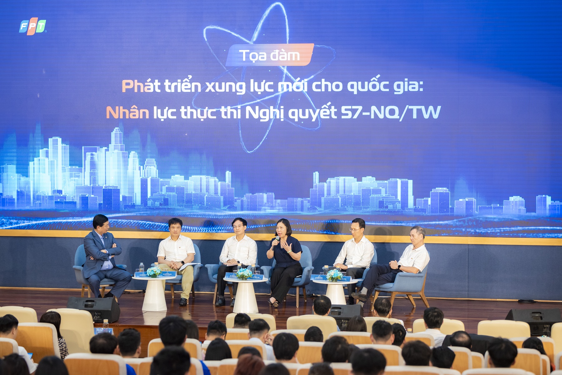 Diễn đàn phát triển nguồn nhân lực – xung lực mới thực thi Nghị quyết 57/NQ-TW