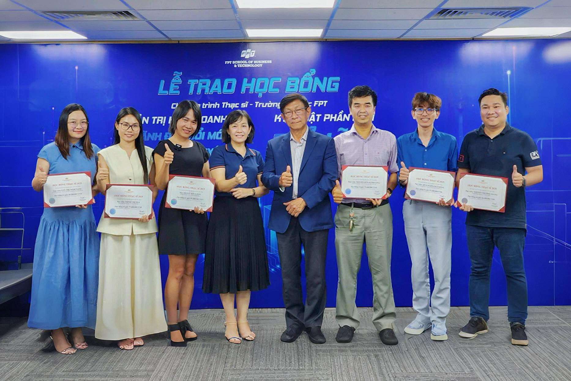 Học bổng MBA tích hợp AI tại FPT: Ứng viên ‘ngồi ghế nóng’ giải quyết tình huống thực tế