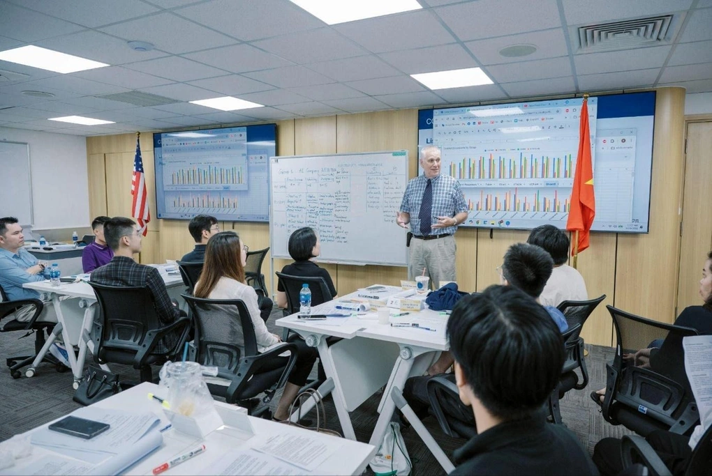 Học MBA quốc tế tại Việt Nam: Những điều người đi làm cần biết trước khi quyết định