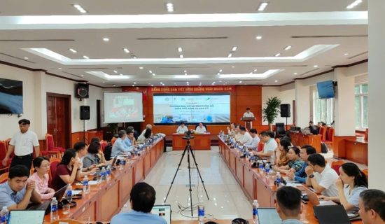 Việt Nam and the US strengthen wood trade cooperation