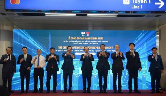 Vietnam’s first metro line put into commercial operation