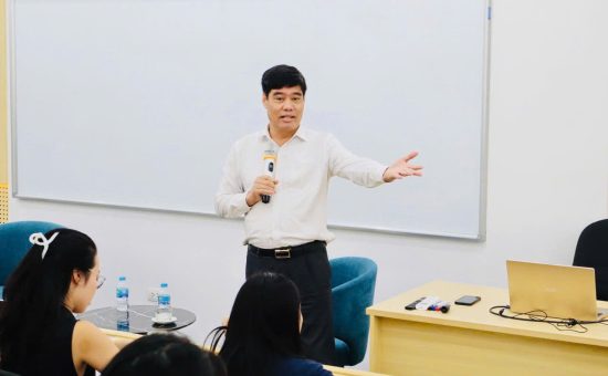 Hội thảo “Bộ Tứ Nghị Quyết”: FSB gợi mở chiến lược đột phá cho lãnh đạo doanh nghiệp
