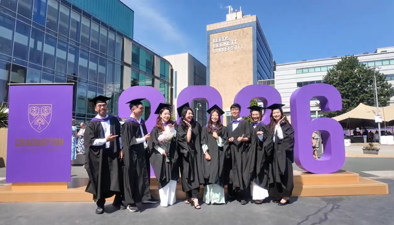 Khoảnh khắc đáng nhớ tại Lễ Tốt nghiệp Leeds Beckett MBA 2026 tại Vương quốc Anh
