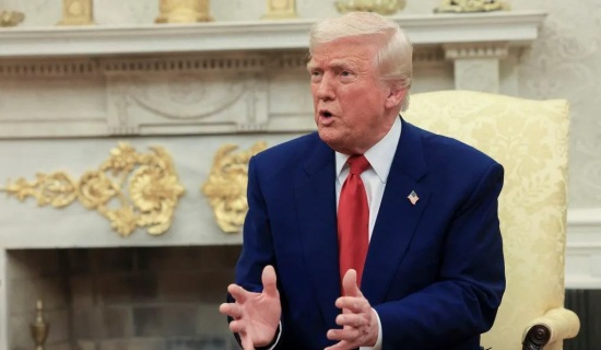 Thấy gì từ quyết định dừng thuế đối ứng với các mặt hàng điện tử của ông Trump?