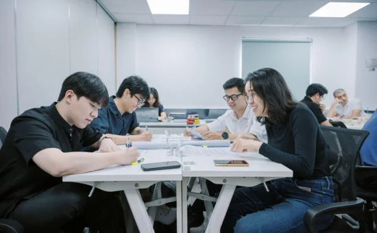 Từ chuyên gia đến quản lý: Khi năng lực chuyên môn không còn là lợi thế duy nhất
