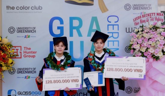 Viện FSB trao gần một tỷ đồng học bổng thủ khoa tốt nghiệp