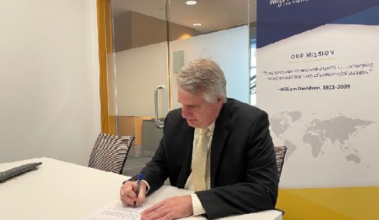 FSB ký thỏa thuận hợp tác chiến lược với trường đại học của dàn chính khách Mỹ