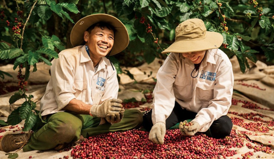 Xuất khẩu bứt phá mạnh, lộ diện 4 nhóm hàng trên 1 tỷ USD